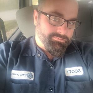 Meet your Posher, Scott